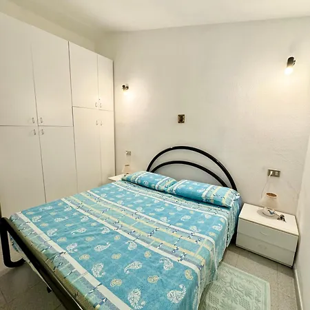 بيت للعطل A 200mt Dal Mare